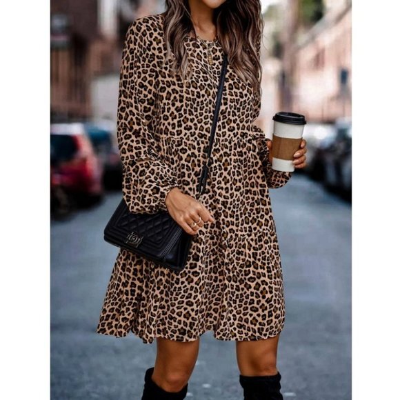 Keyhole Back Ruffle Hem Smock Leopard Print Dress - Picture 1 of 4